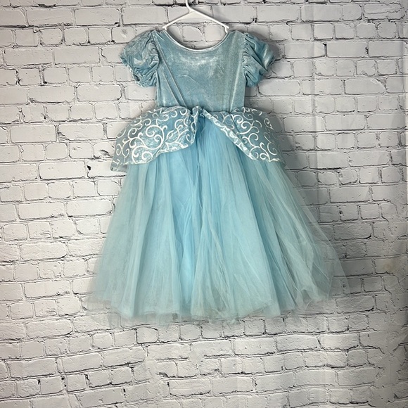 Winnie Baby Cinderella look dress velvet bodice layers of netting skirt. Sz 120 - Picture 5 of 9